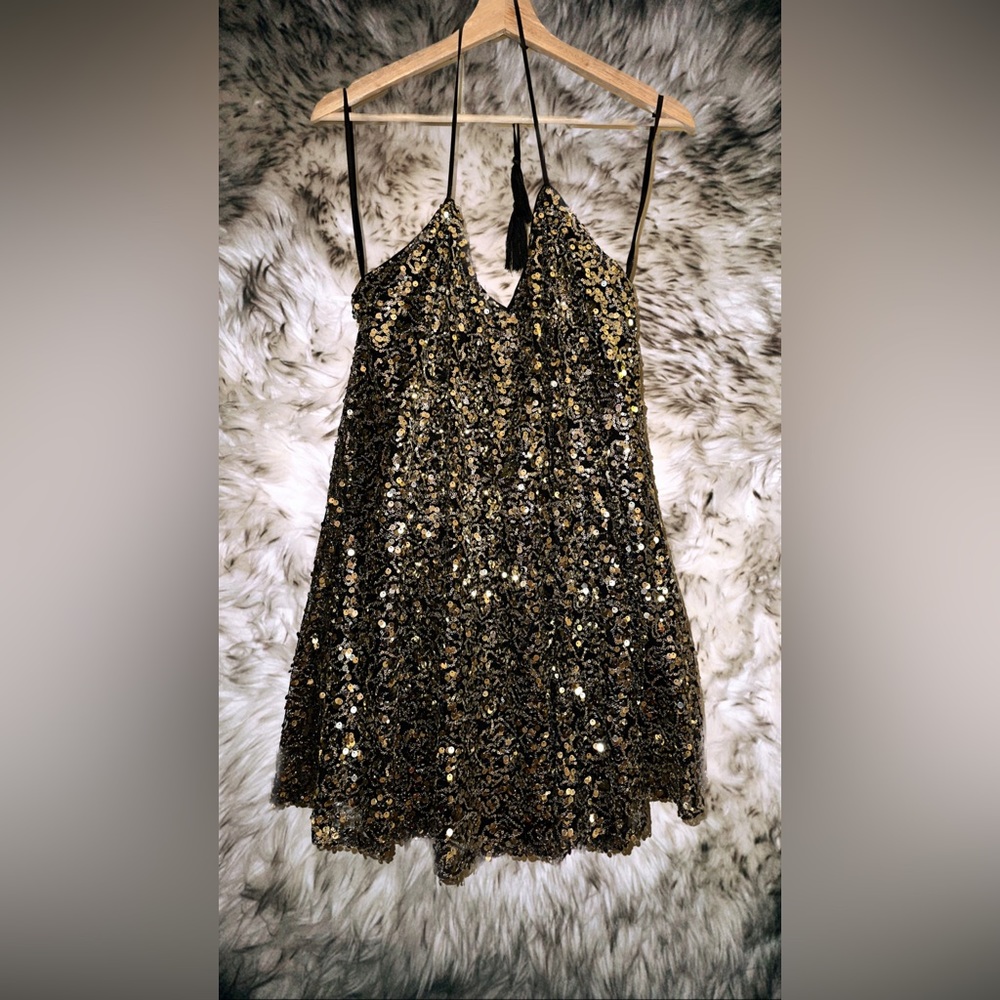 Vintage AKIRA CHICAGO Halter Top Sequin Mini Dress